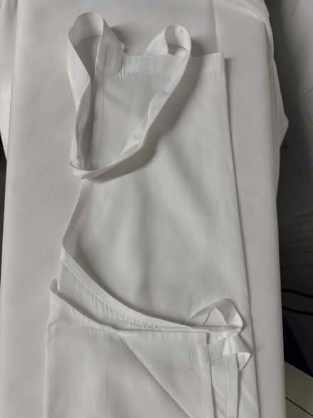 Photo of free Bib apron white- poly (SW19 South Wimbledon) #1
