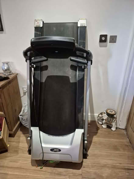 Photo of free Running Machine (Clayhanger WS8) #2