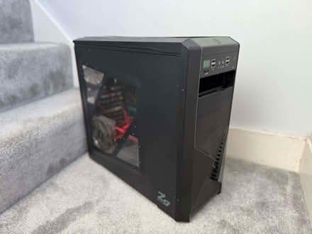 Photo of free PC case, motherboard, etc.. (Northway OX3) #1