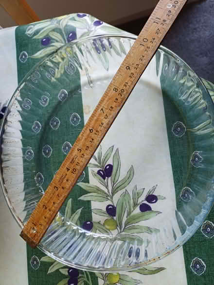 Photo of free PYREX Pie Dish (Cherwell Heights OX16) #1