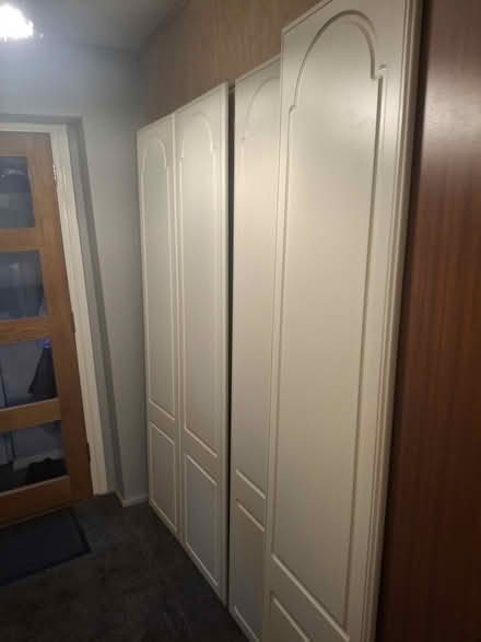 Photo of free Wardrobe doors (billericay essex) #4