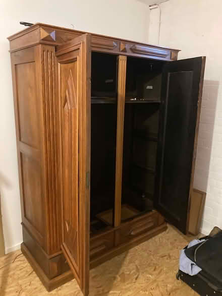 Photo of free Large wardrobe (Pixley Street E14) #2