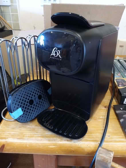 Photo of free L'Or Phillips Nespresso Original capsule machine (Hemyock EX15) #1