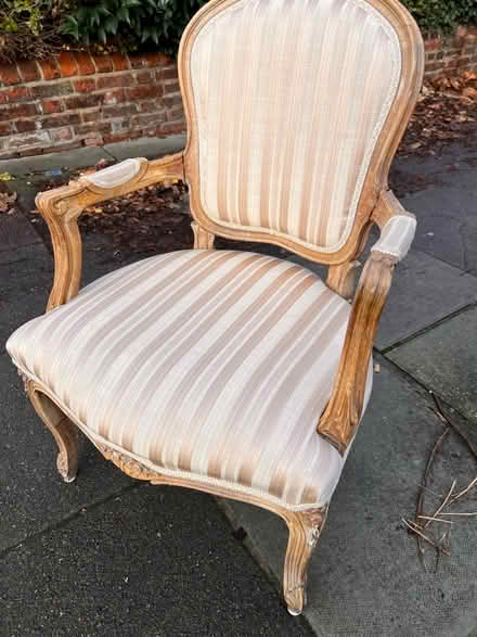 Photo of free A chair (Chalker's Corner SW14) #2