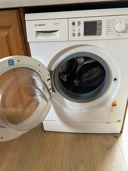 Photo of free Bosch LogiXX 8 Washing Machine (Addiscombe CR0) #2