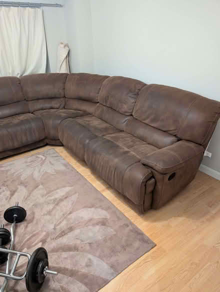 Photo of free Recliner corner sofa (Moulsham CM2) #4
