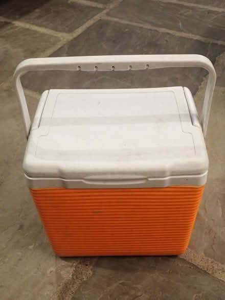 Photo of free Small cooler box (Newbiggin on Lune CA17) #1