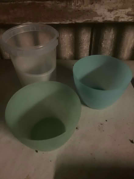 Photo of free 3 plastic containers (AB15) #1