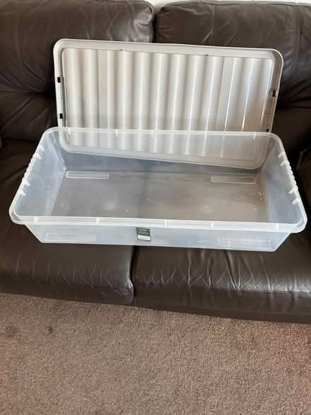 Photo of free Long Storage Box (Finsbury Park N7) #2