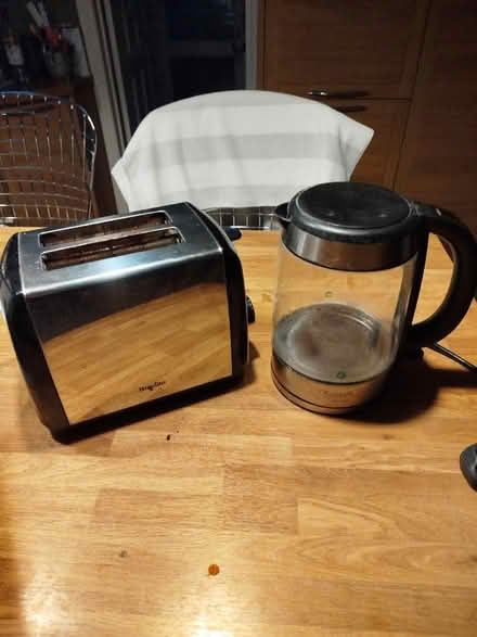 Photo of free Kettle & Toaster (Loose ME15) #2