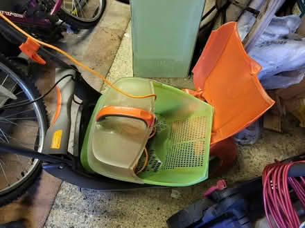 Photo of free Lawnmower Flymo (Round Green LU3) #3