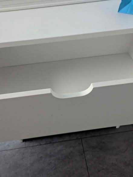 Photo of free Changing table (BR6 9) #3