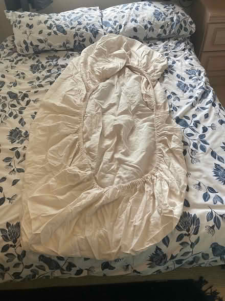 Photo of free Bed Sheets (Raynes Park (SW20)) #3