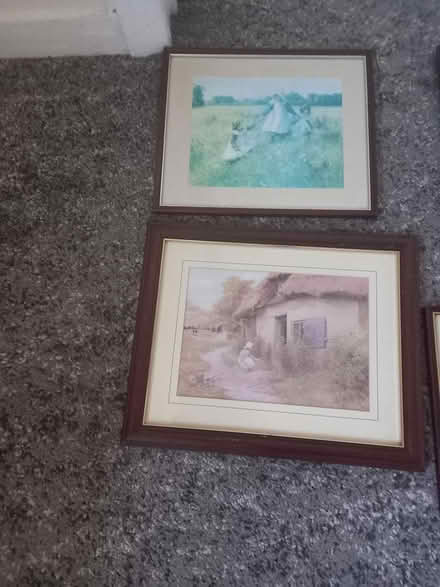 Photo of free Framed prints in glass (Edinburgh EH11) #2