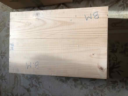 Photo of free Wooden wine box (West Hampstead NW6) #2