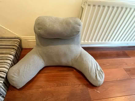 Photo of free John Lewis Specialist Synthetic Reading Support Pillow (Earlswood RH1) #1