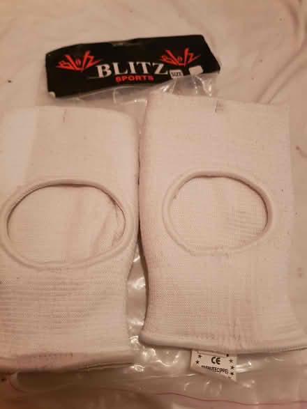 Photo of free Pair of fist protectors (Townsend AL3) #2