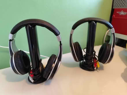 Photo of free Wireless earphones (DE24 8DR) #1