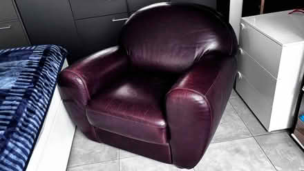 Photo of free Fauteuil club en cuir - STEINER (Esch-sur-Alzette) #1