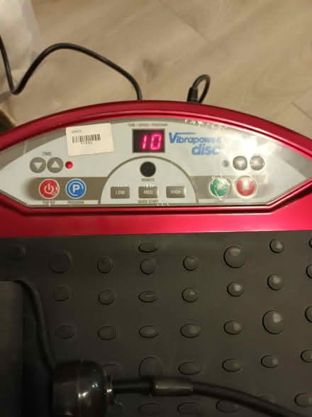 Photo of free Vibration exercise plate (Perivale) #2