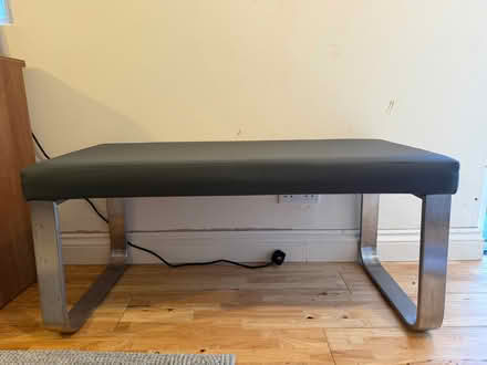 Photo of free 2 benches with removable metal frames, excellent condition (North Cheam SM3) #2