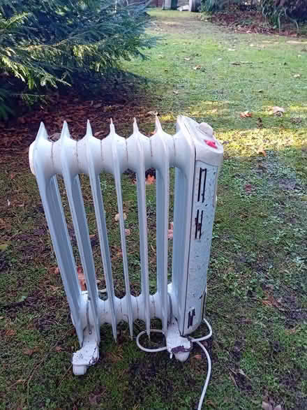 Photo of free Oil filled electric radiator (Eastbourne BN20) #1