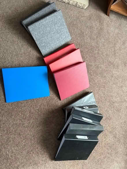 Photo of free A4 ring binders (Lower Earley RG6) #1