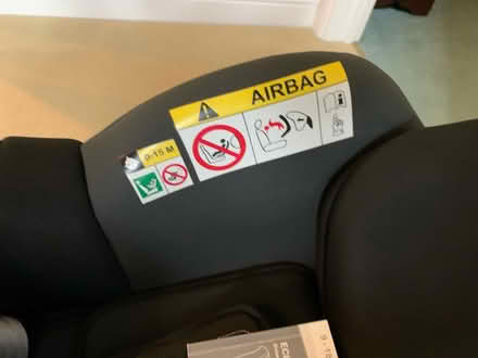 Photo of free Britax ISOFIX Baby seat (Malvern Wells WR14) #1