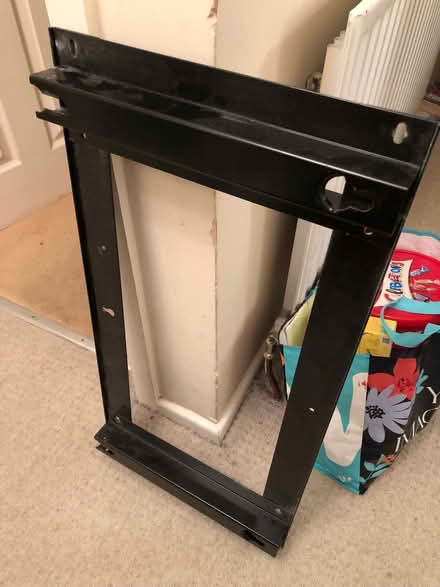 Photo of free TV wall bracket (Cox Green SL6) #2