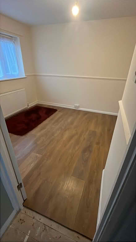 Photo of free Wooden laminate flooring (EN53BT) #1