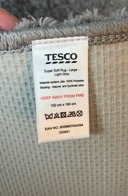 Photo of free 4 large grey rugs (AL4) #2