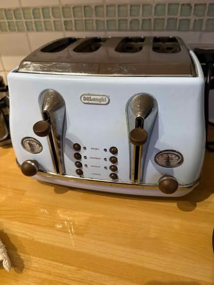 Photo of free Delonghi Toaster and kettle (Highgate N2) #1