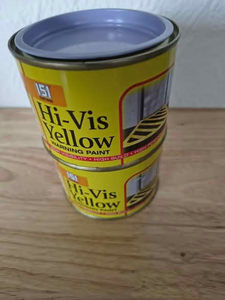 Photo of free Hi-Vis Yellow Warning Paint (Fiveways Brighton) #3