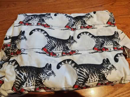 Photo of free Vintage twin size Kliban cat sheet (Capitol Hill, DC) #1