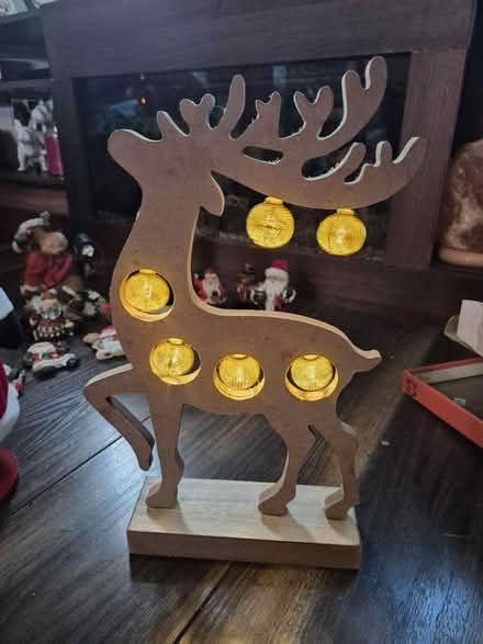 Photo of free Battery operated reindeer (Welling DA16) #1