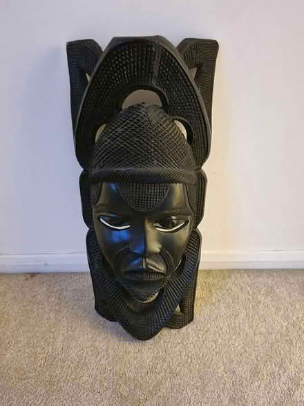 Photo of free African wooden mask (Acton) #1