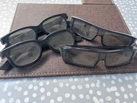 Photo of free 4 pairs 3D glasses (Southport PR8) #1
