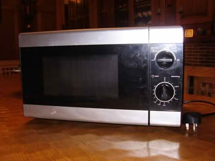 Photo of free Microwave oven (Beckenham) #1