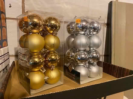 Photo of free Artificial Christmas Tree & Decs (Holmes Chapel) #3