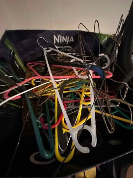 Photo of free Hangers (Sw109hh) #1