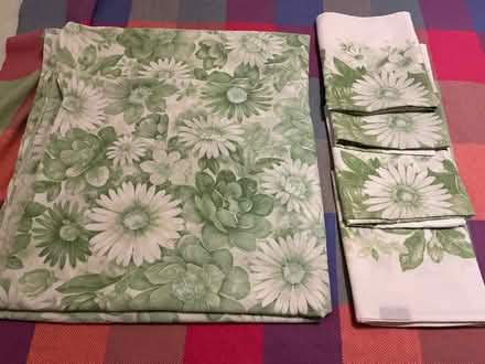 Photo of free Double duvet cover and pillowcases (Walkley S6) #1