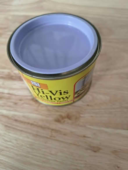 Photo of free Hi-Vis Yellow Warning Paint (Fiveways Brighton) #1