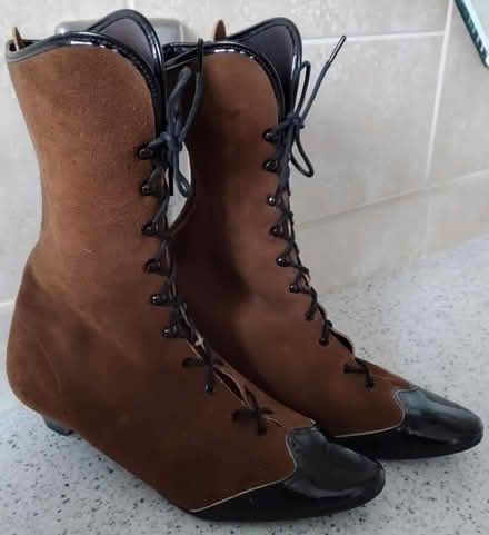 Photo of free Suede Boots Size 3 (DA1) #4