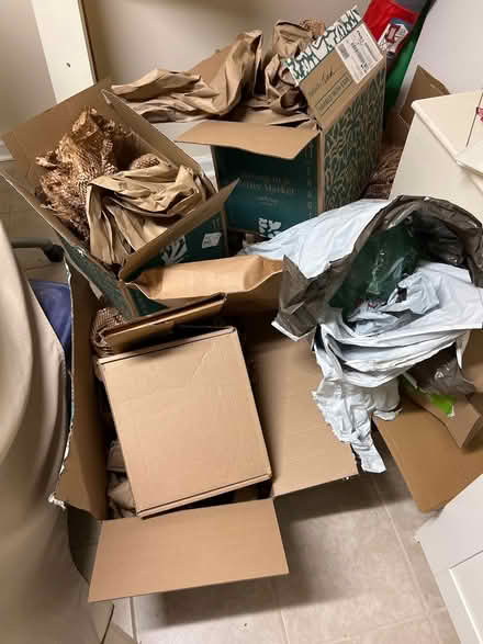 Photo of free Boxes and packing materials (SE DC (Ward 7)) #1