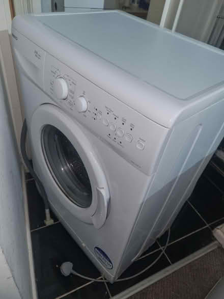Photo of free Washing machine (Mitcham CR4) #1