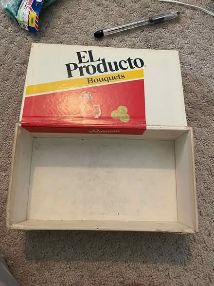 Photo of free cigar box it’s a girl from 1980 (Souderton) #2