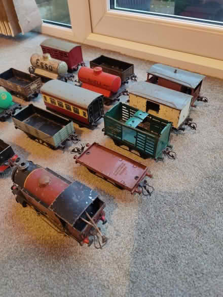 Photo of free Hornby clockwork train set (Crowborough TN6) #2