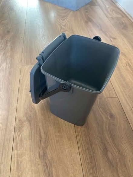 Photo of free Food waste bin (Knowle BS4) #1