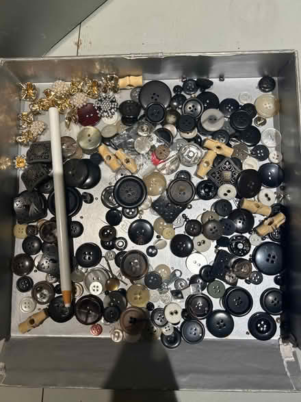 Photo of free Buttons, sewings things (W6) #1