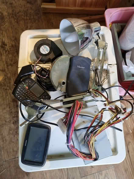 Photo of free Some electronics (Huyton L36) #1